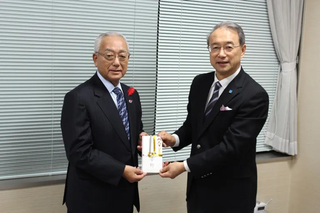 中野絢子様画像